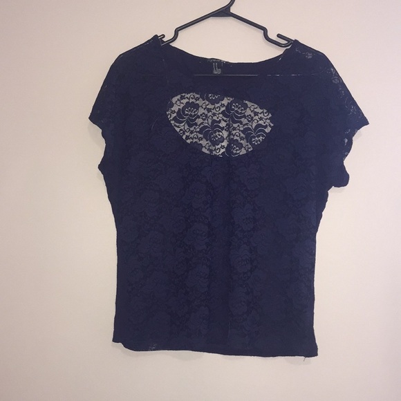 Forever 21 T-shirt